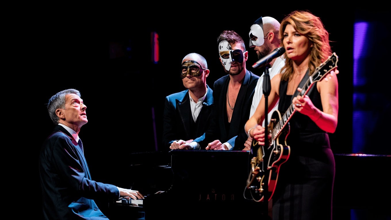 Watch Angine de Poitrine Perform “Fabienk” on Jools Holland
